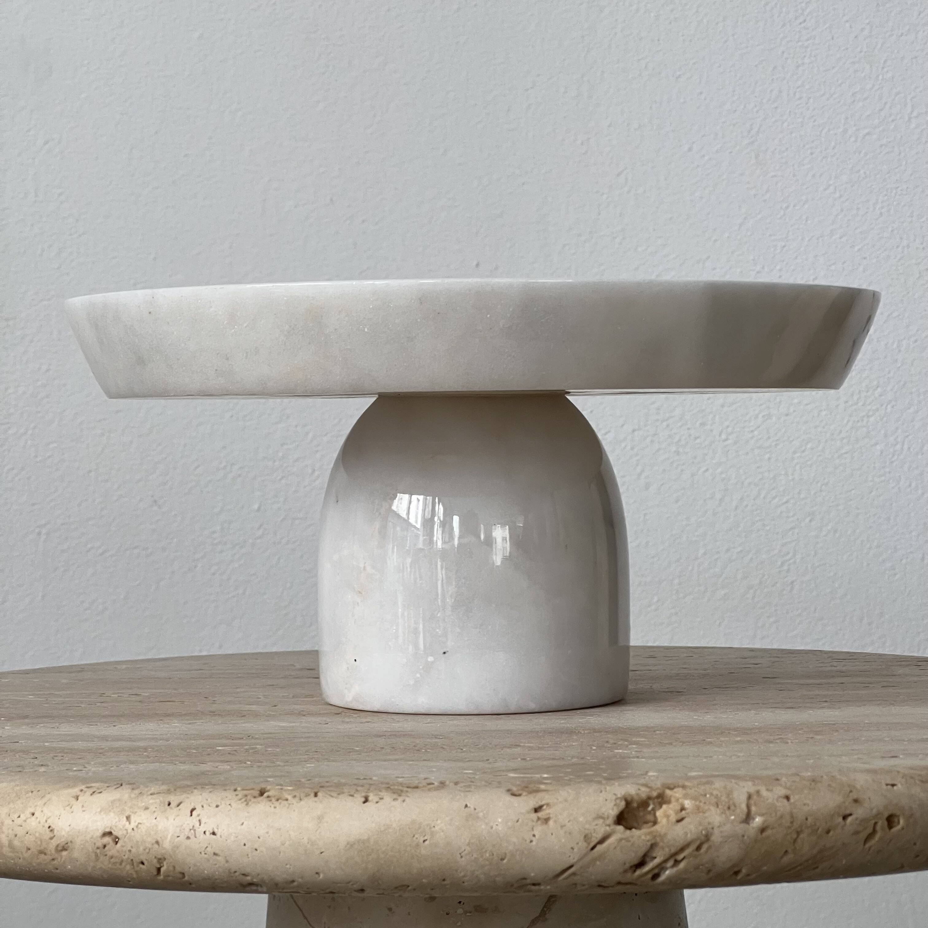 Marble pedestal dish