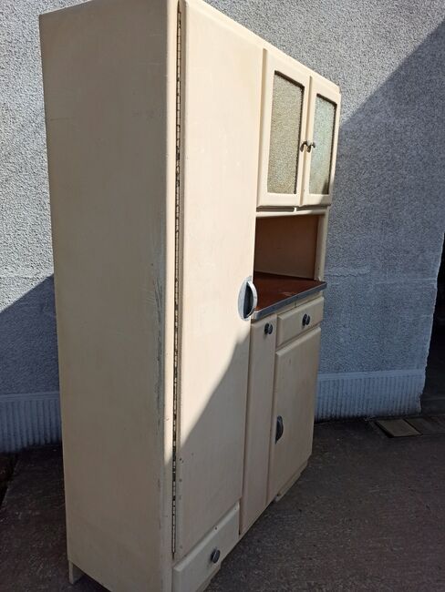 Buffet Mado, vintage