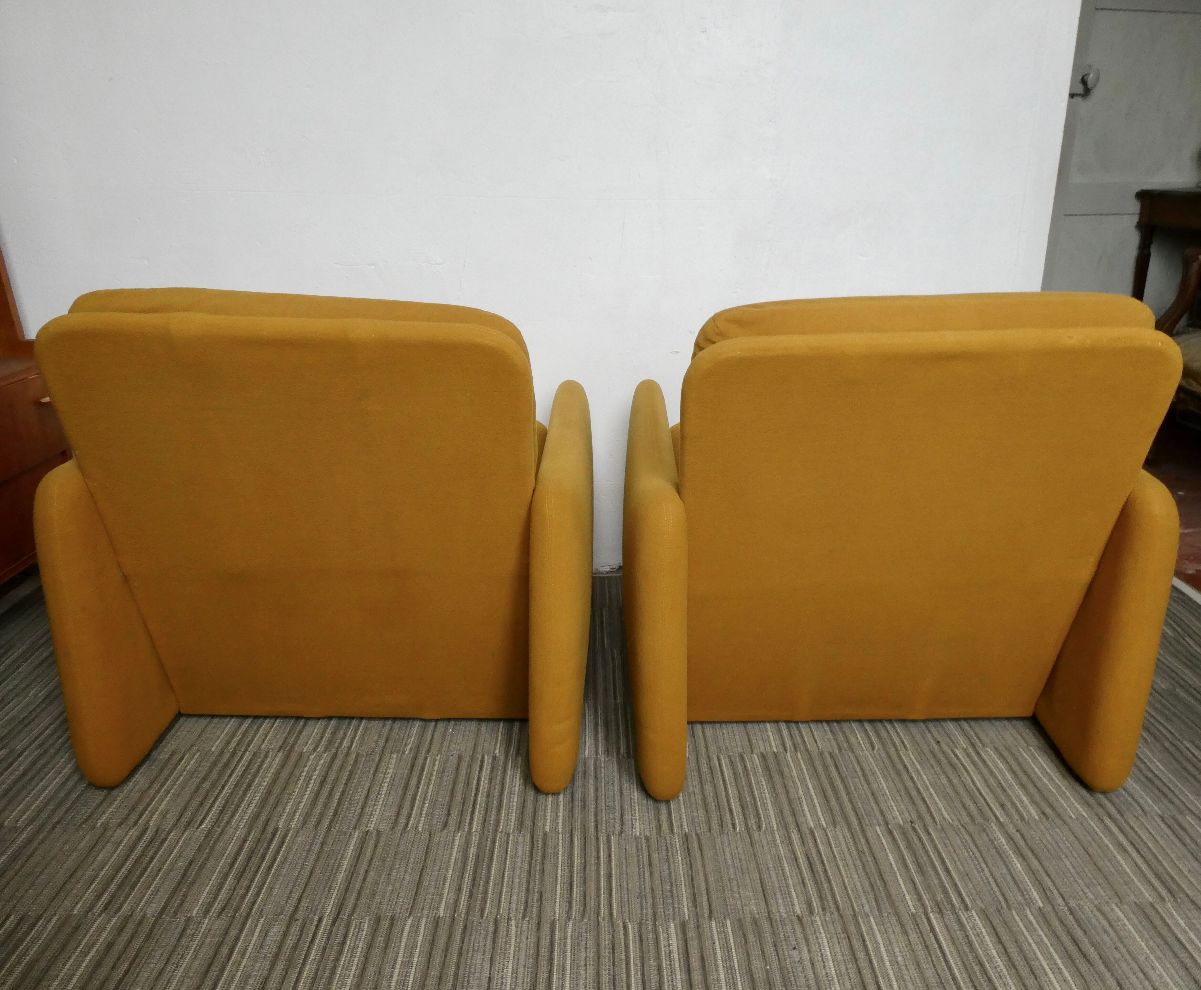Paire de fauteuils mini club de Steiner années 60