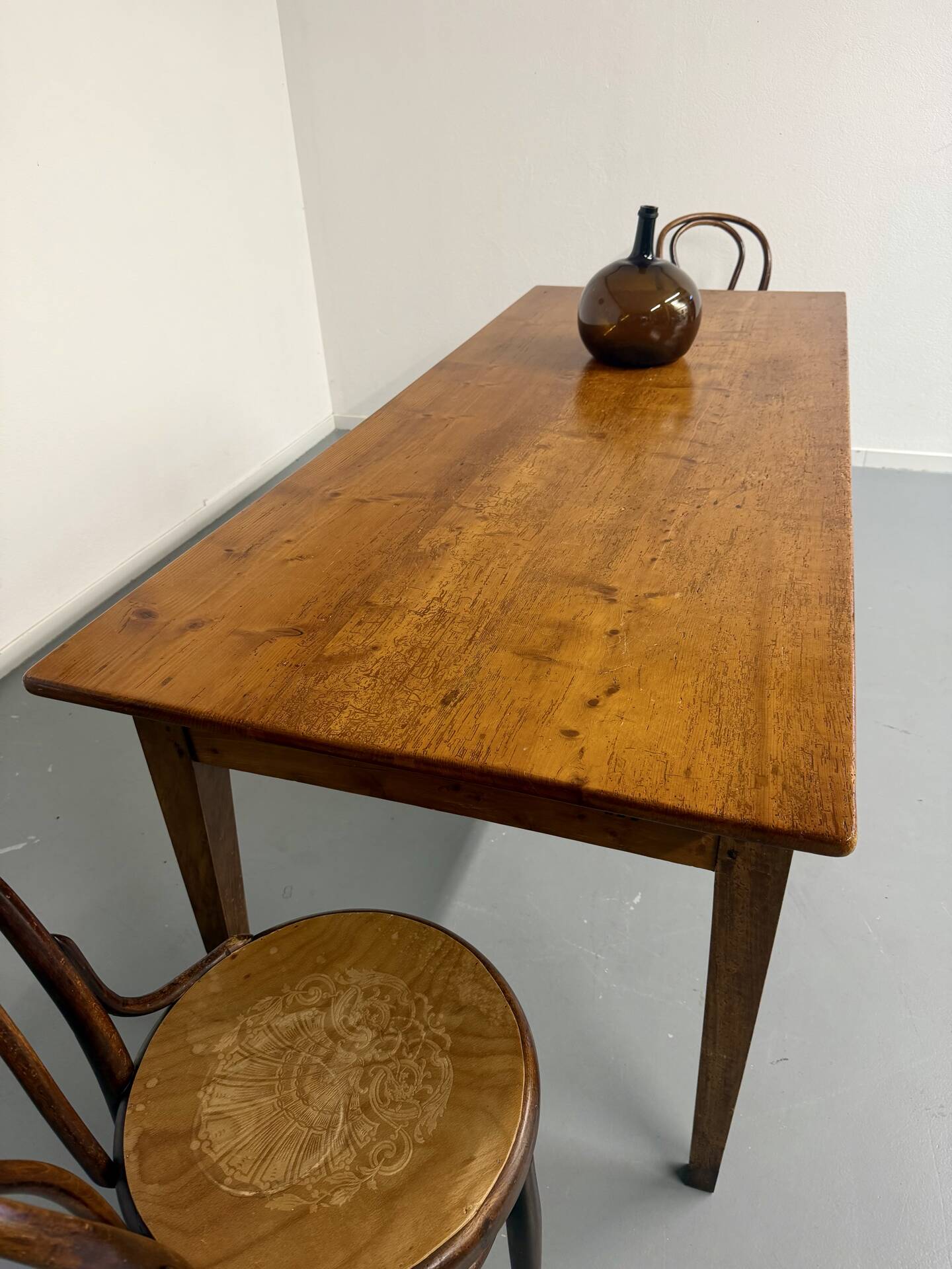 Grande table de ferme en bois avec tiroir en sapin fin 19 eme 