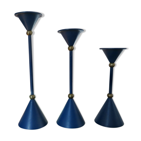 3 bougeoirs scandinaves modernistes en métal laqué bleu et laiton années 60 70 — Beyit