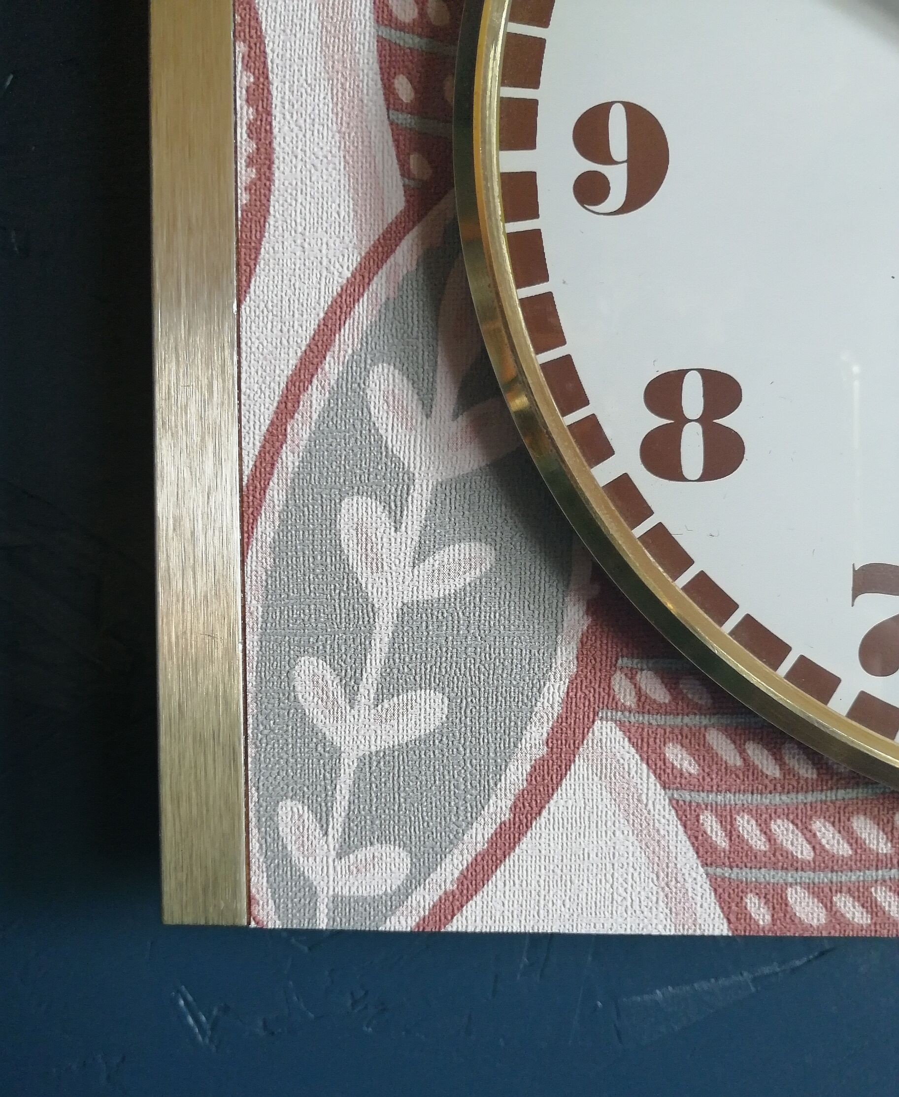 Vintage silent rectangular wall clock "Jaz Terracotta"