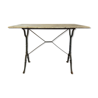 Table de bistrot provencal base cast iron marble top early twentieth century