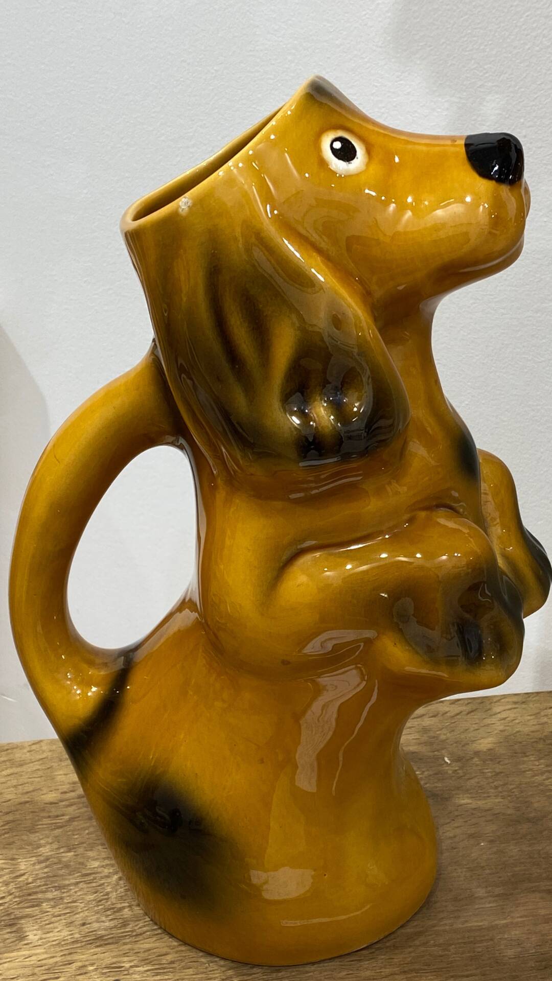 Vintage pitcher dog carafe