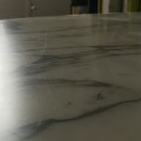 Tulip table by Eero Saarinen, Knoll edition