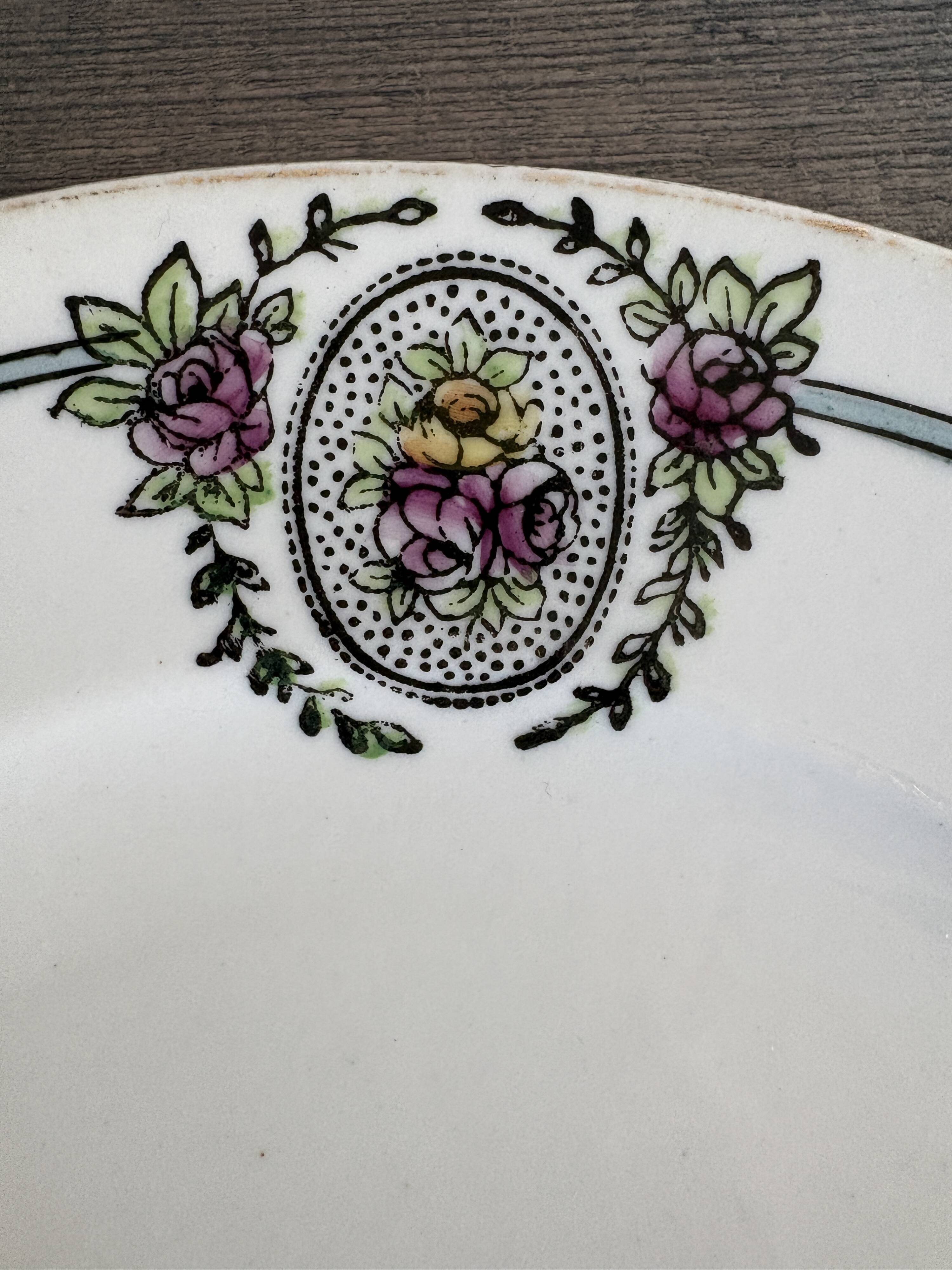 Vintage Art Deco handled dish