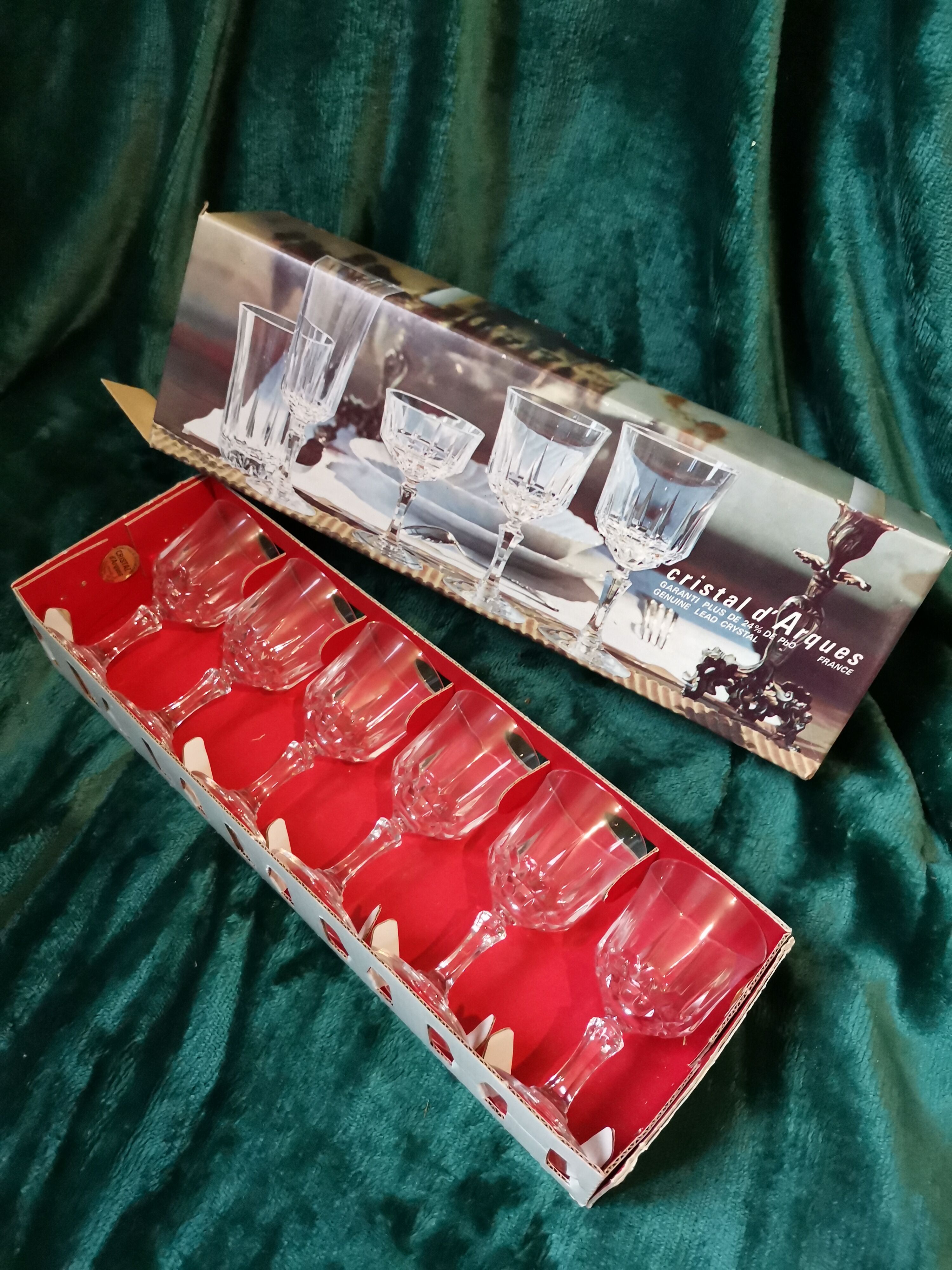 6 Arch crystal stemmed glasses