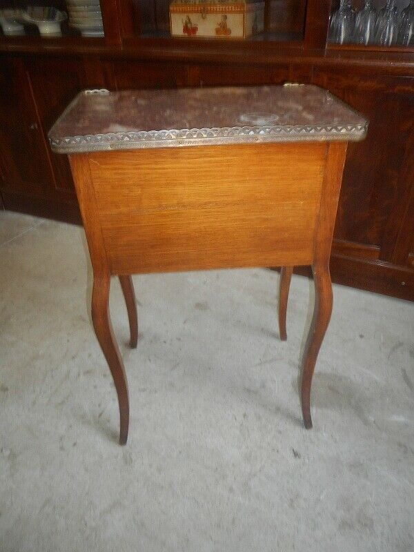 Bedside Louis XVI marqueterie with on 19th siecle