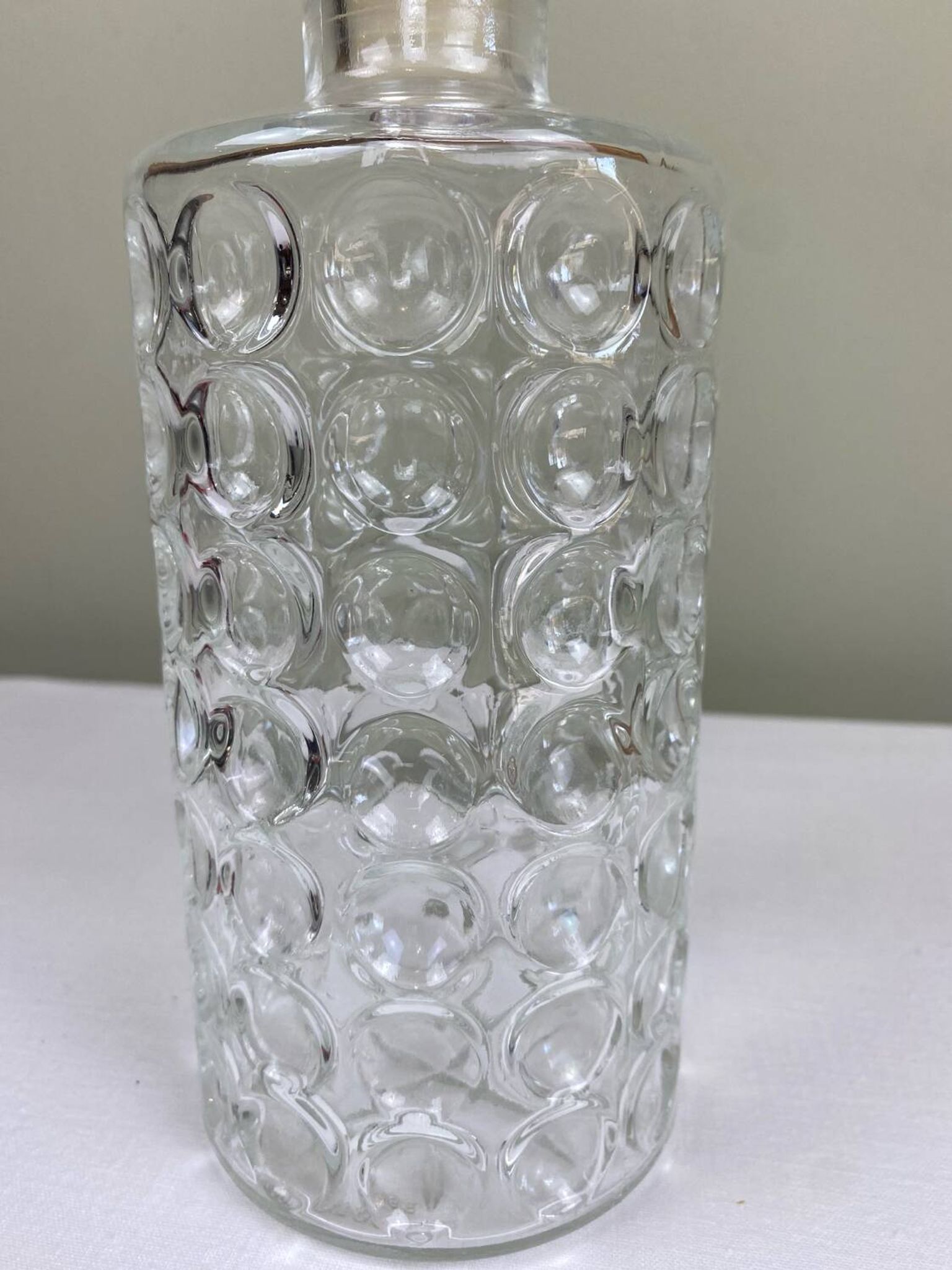 Glass carafe