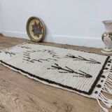 Handmade wool Berber rug 133x70 cm