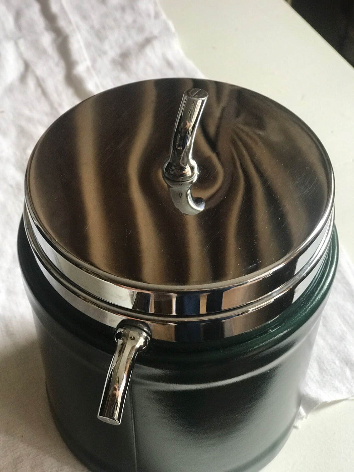 Ice bucket 1970 green leather