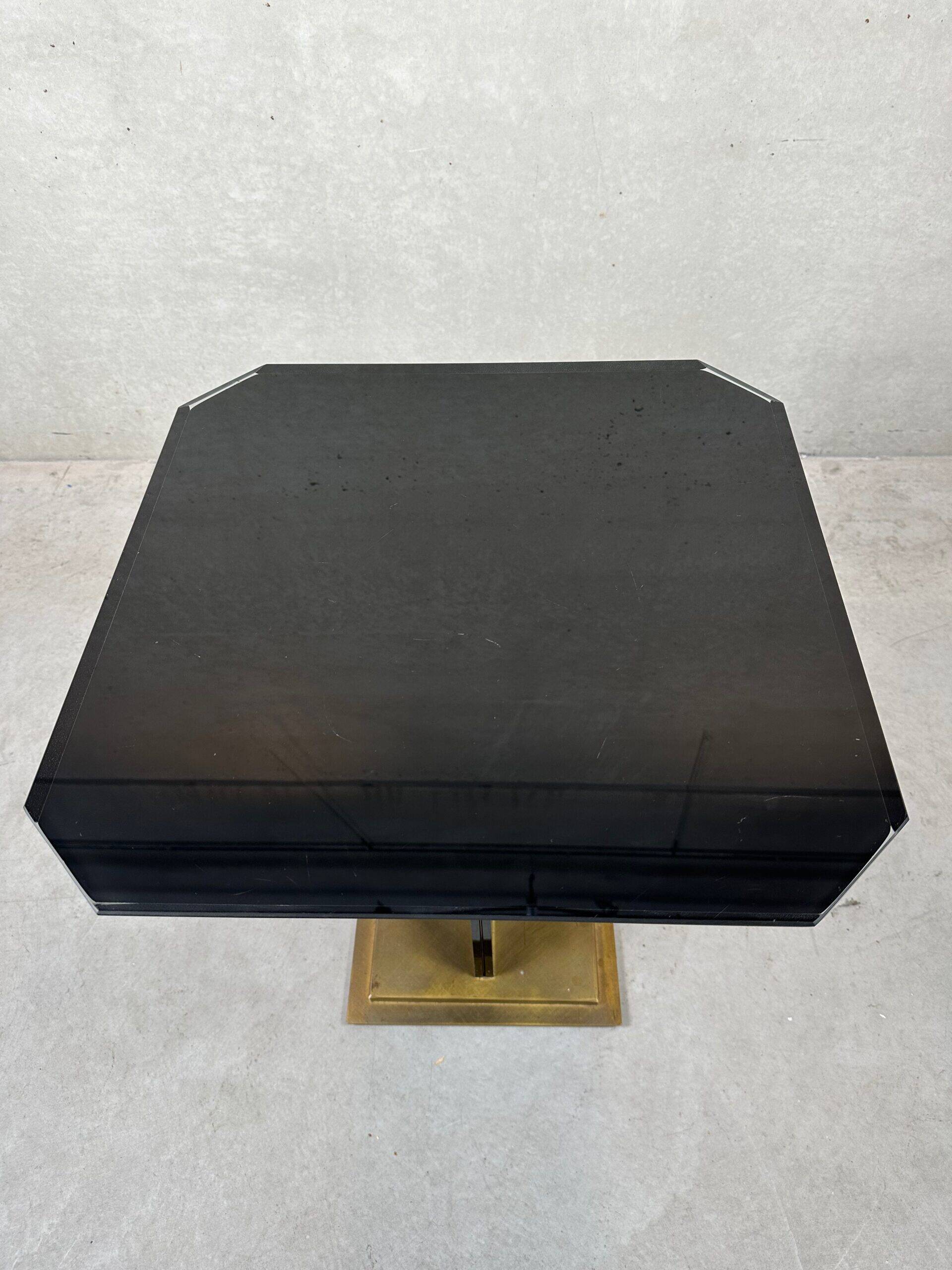 Hollywood regency coffee table / side table black and gold