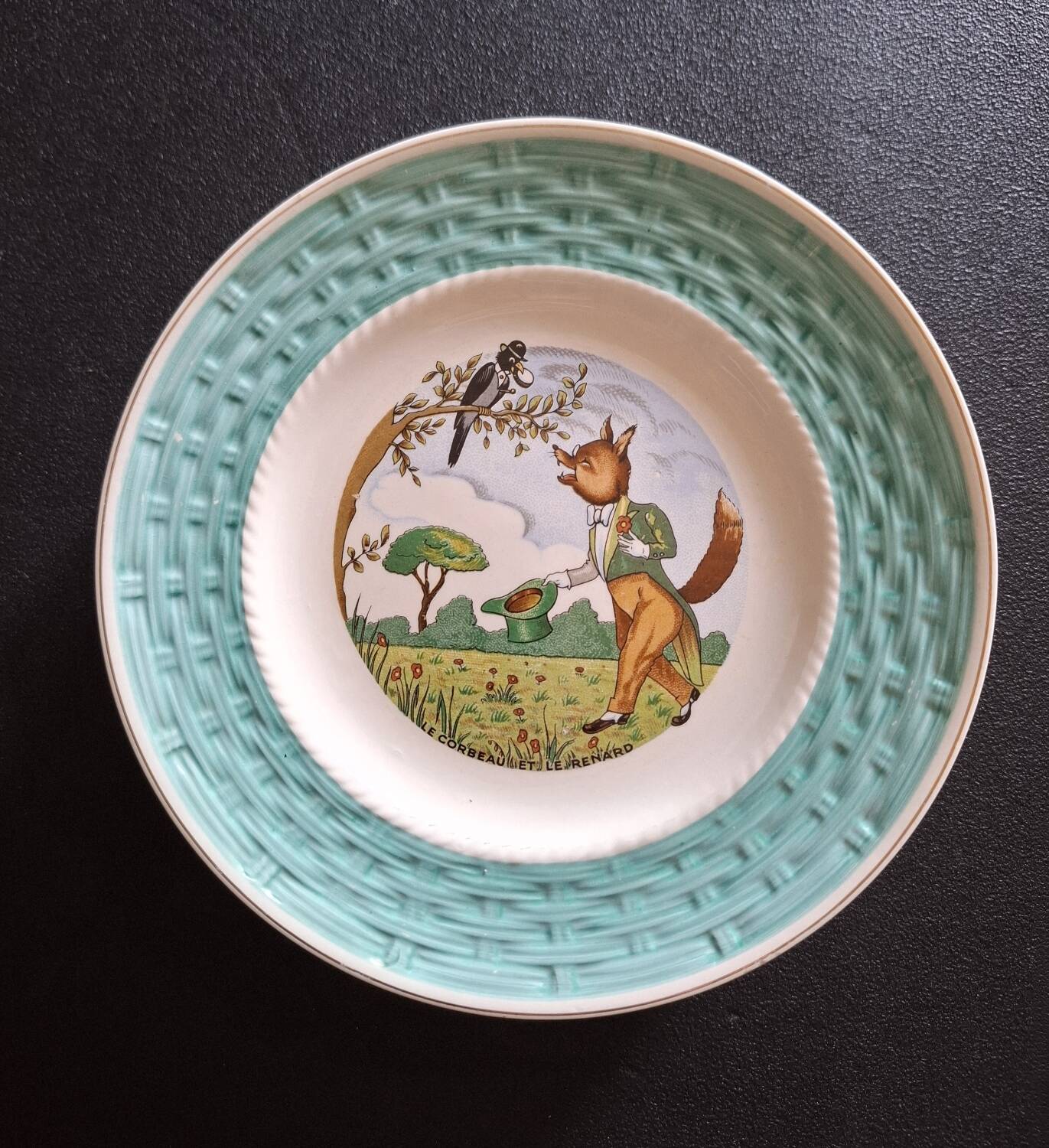 Vintage dessert service Les fables de la Fontaine