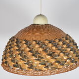 Two-tone rattan suspension
