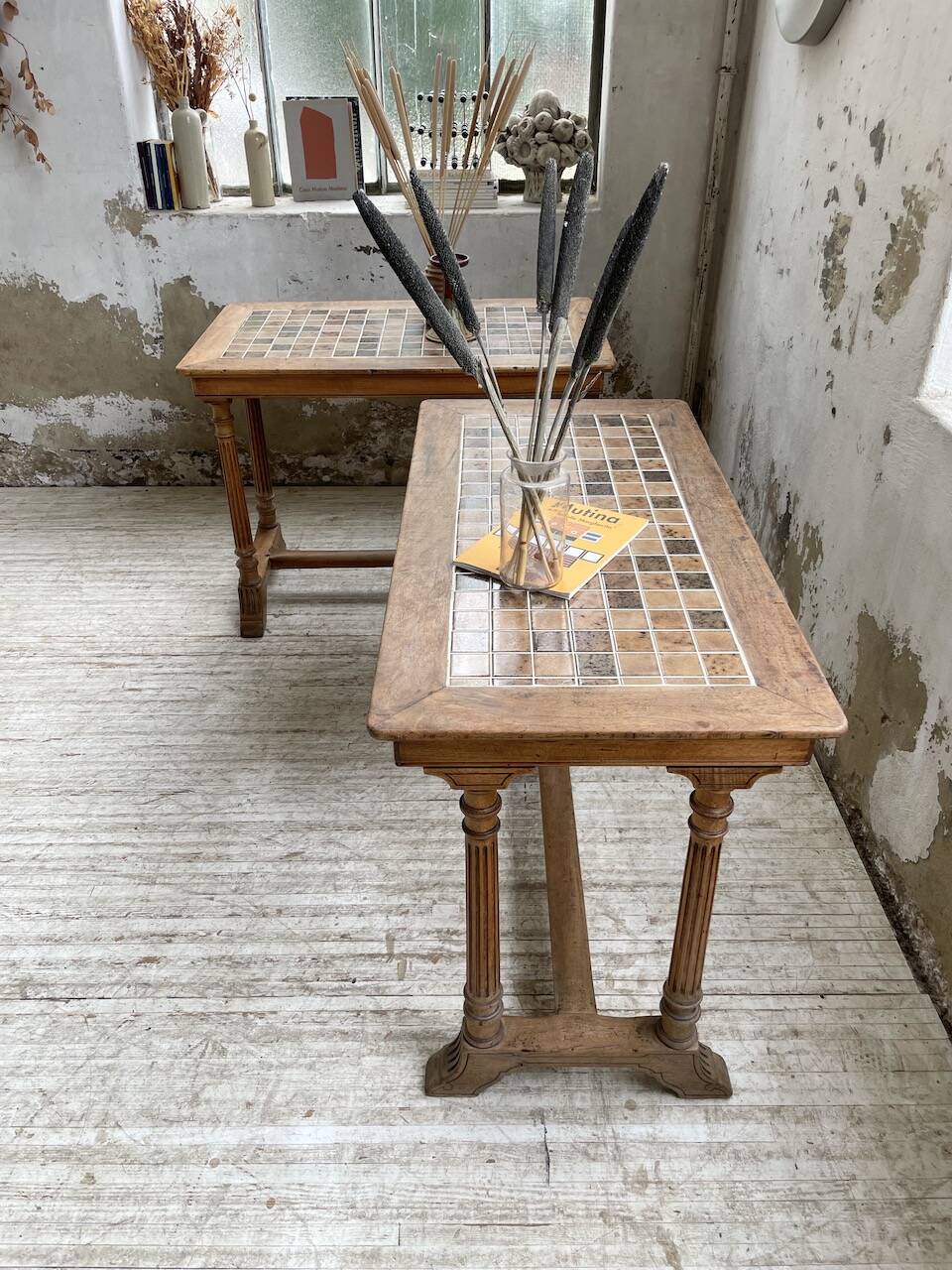 Set of two bistro tables in walnut and tiling from 1890.