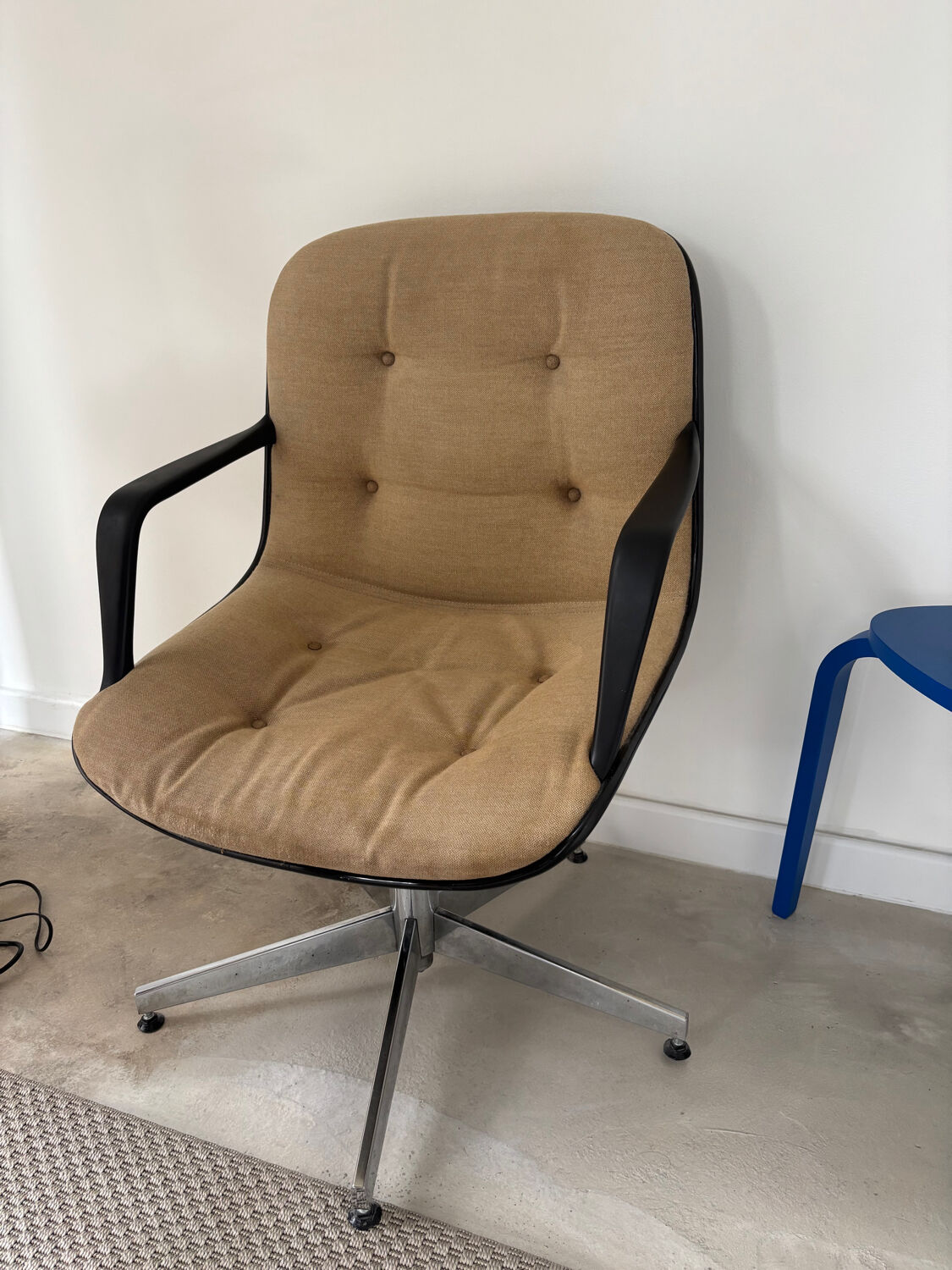 Strafor Steelcase office chair 45