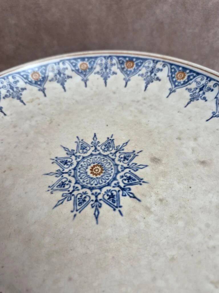 Ironstone compote Saint-Amand model 6014 – blue and gold oriental decoration