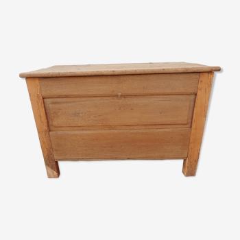 19th oak bahut chest