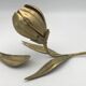 Vintage flower ashtray in solid gold-plated brass with six removable petals from the 60s/70s