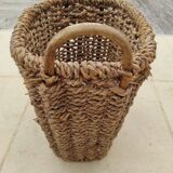 Basket with old chestnut handles