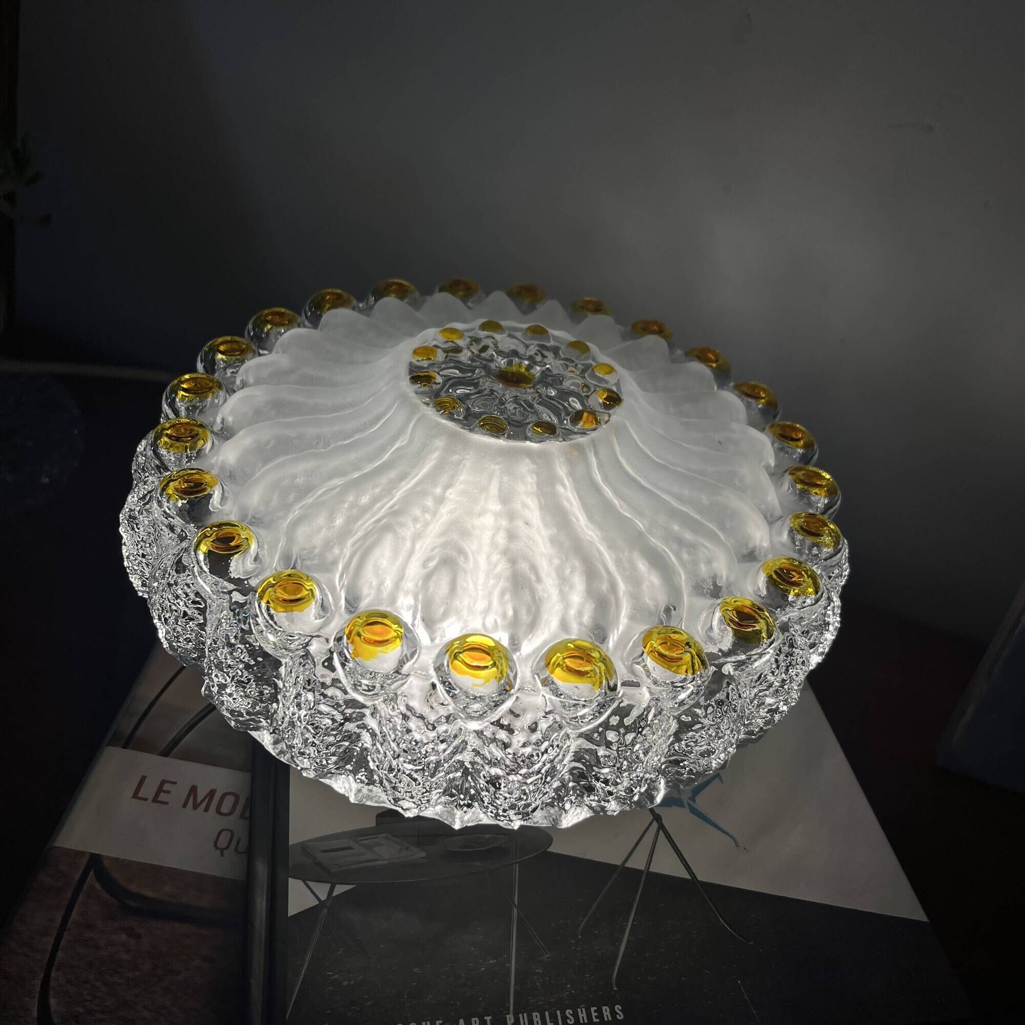 Wall light or round ceiling light in Murano or Limburg glass type.