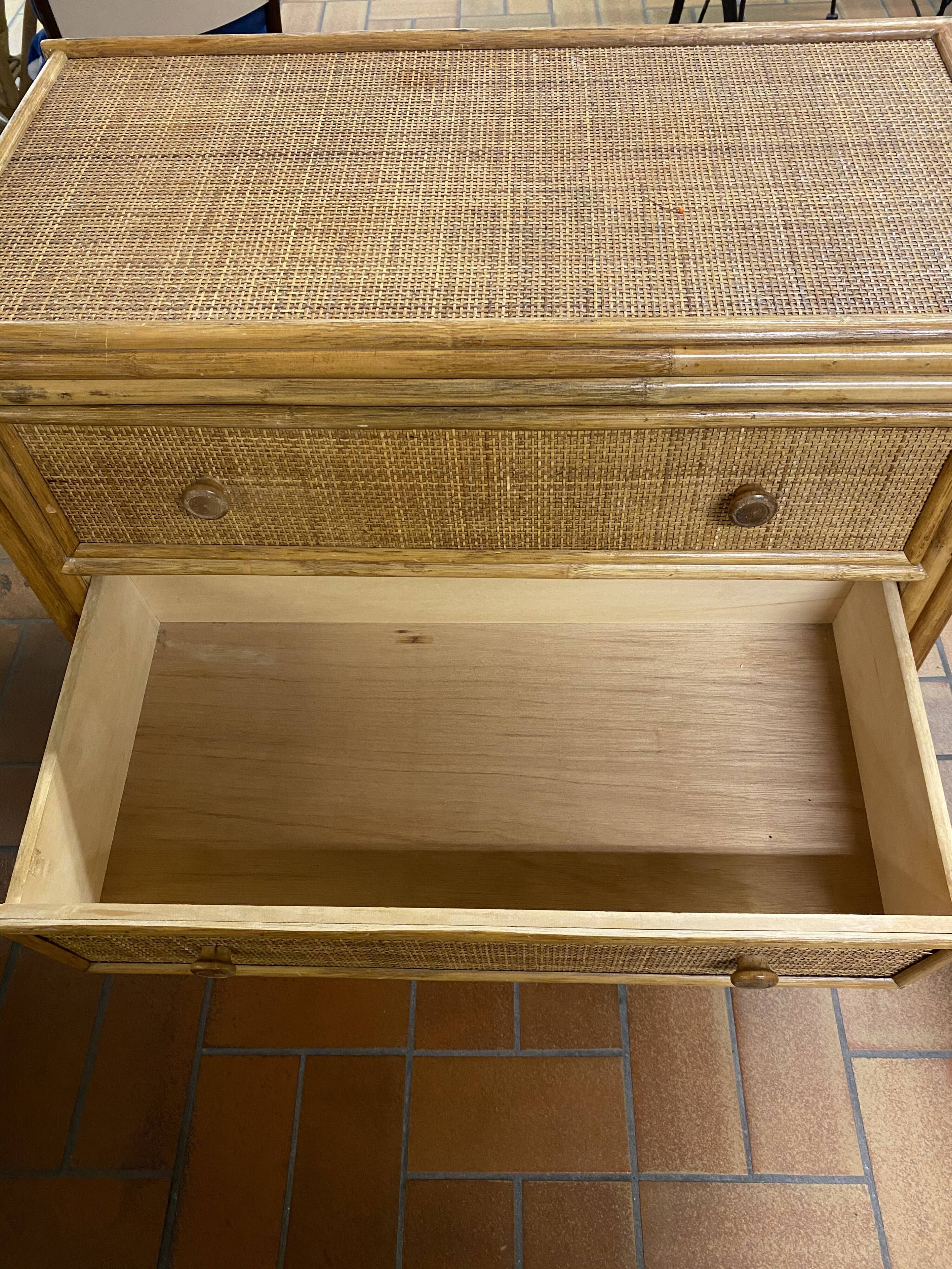 Commode bambou