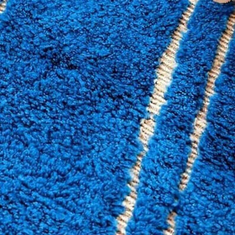 Berber rug in pure wool size 200 x 300 cm