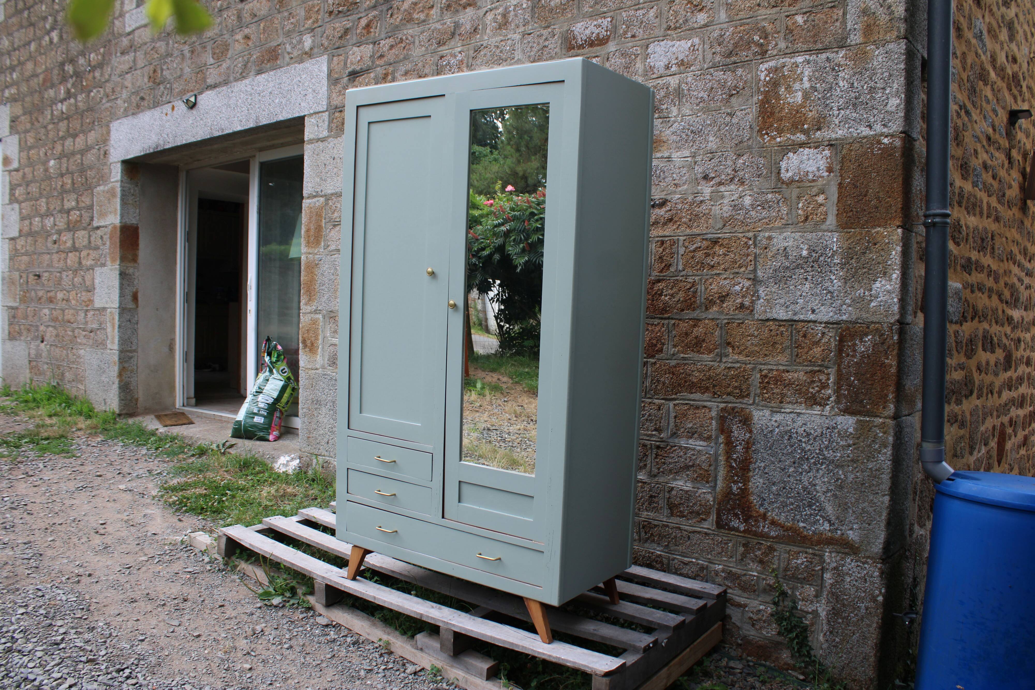Vintage Parisian wardrobe in sage green – Mirror, hanging space and drawers