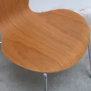 Pair of 'Series 7' chairs in oak by Arne Jacobsen for Fritz Hansen, 1955