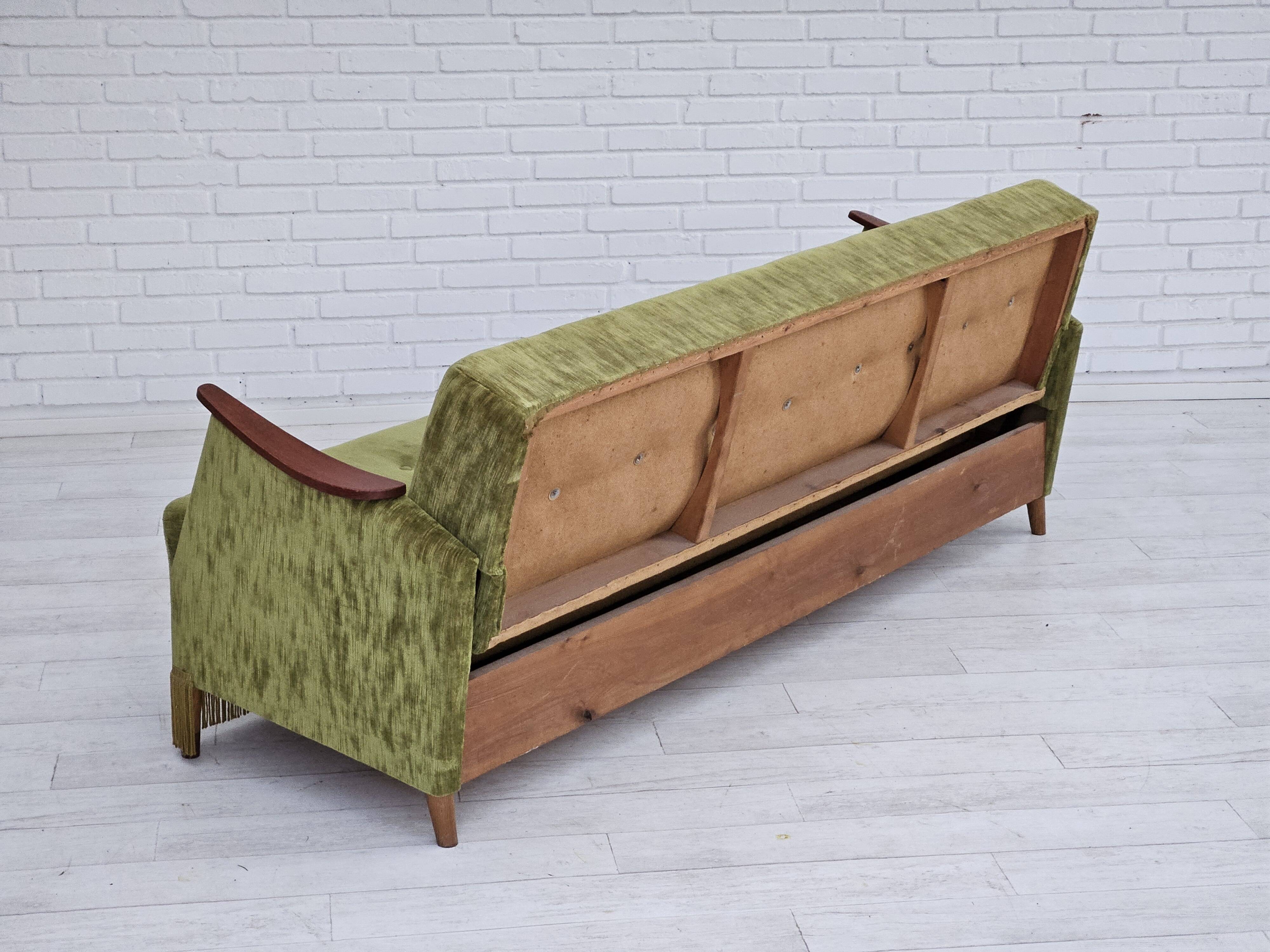 Années 1970, canapé pliable danois