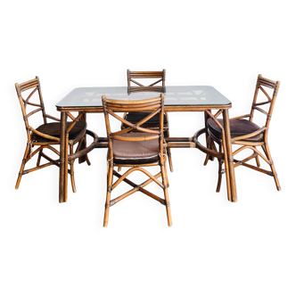 Ensemble Table à manger avec ses 4 chaises