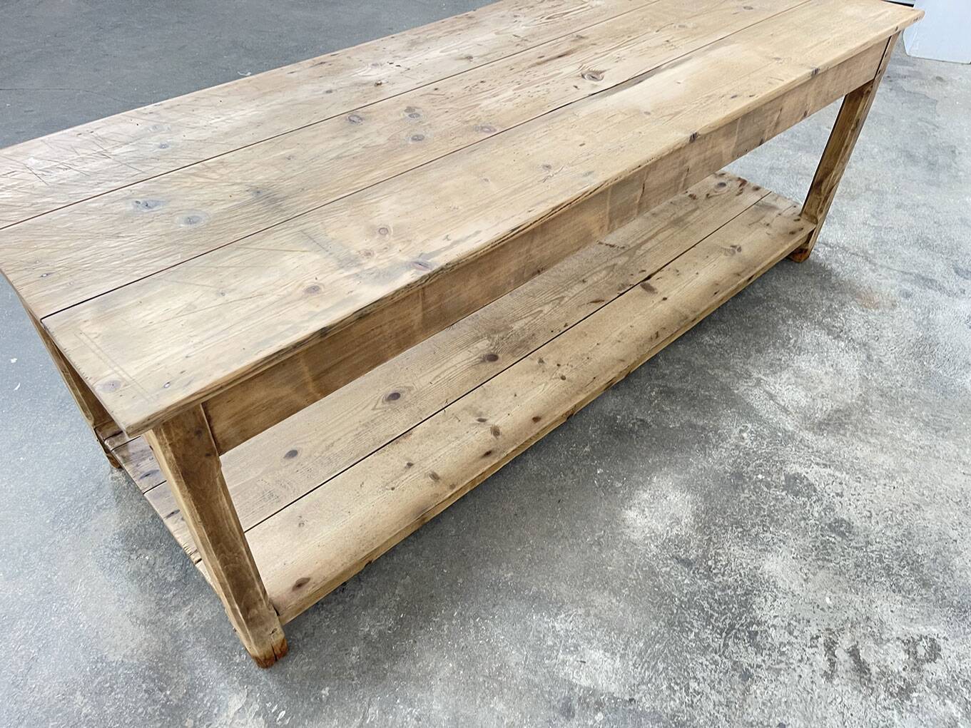 Old pine draper's table