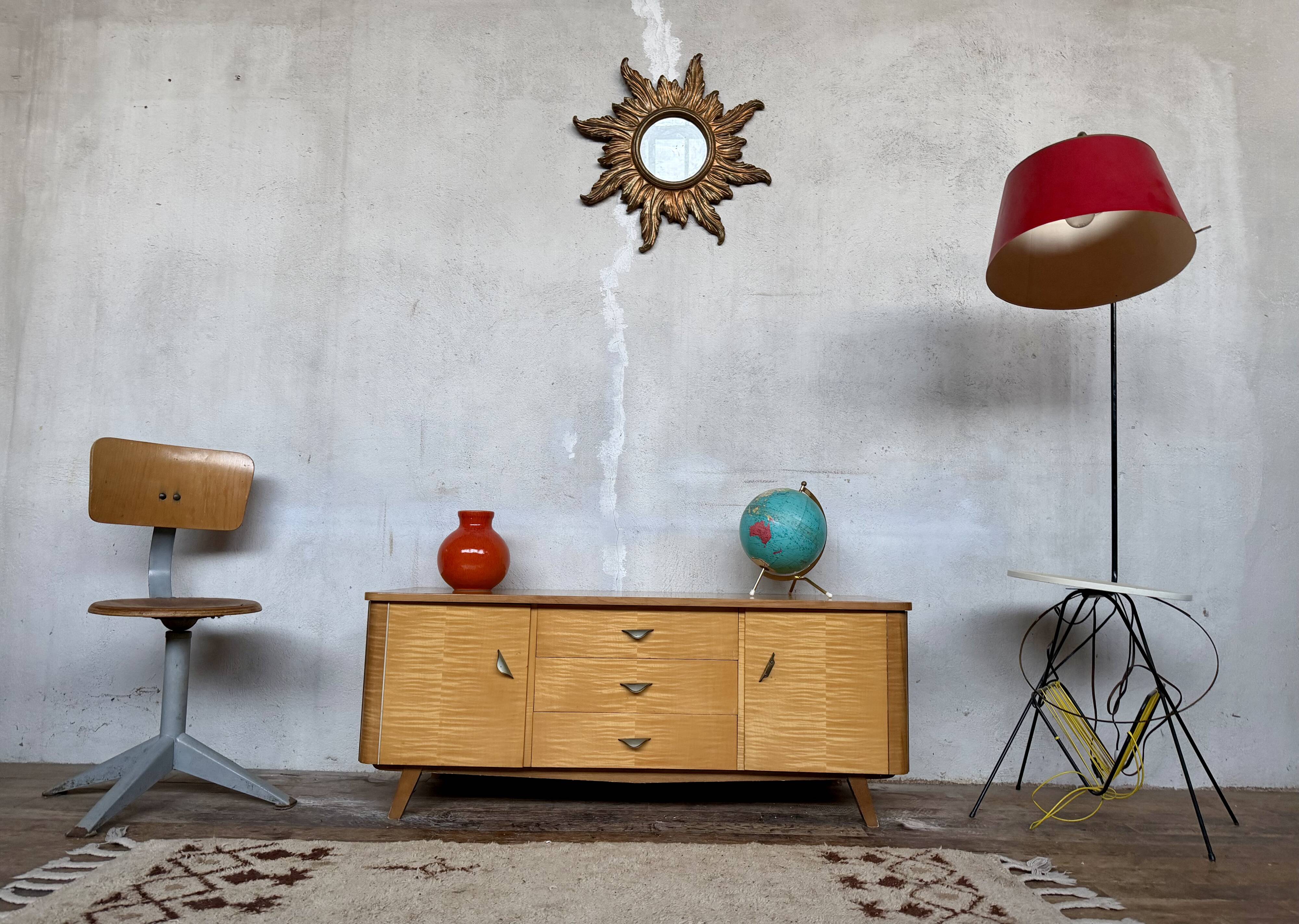 Vintage TV unit with tapered legs in Scandinavian style.