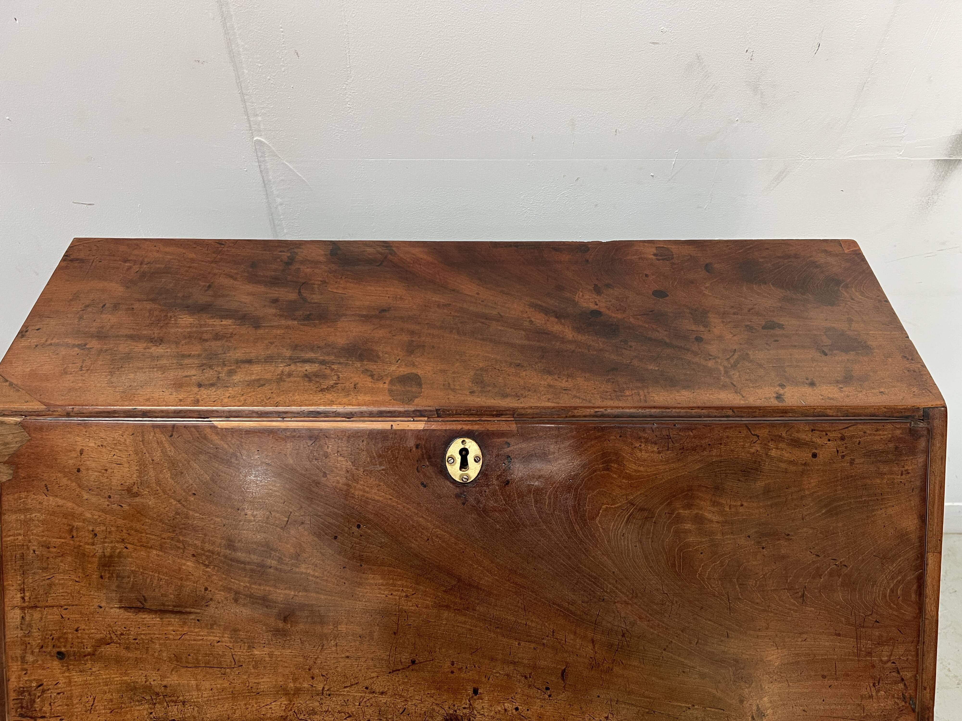 English style mahogany and veneer 19th century slope desk