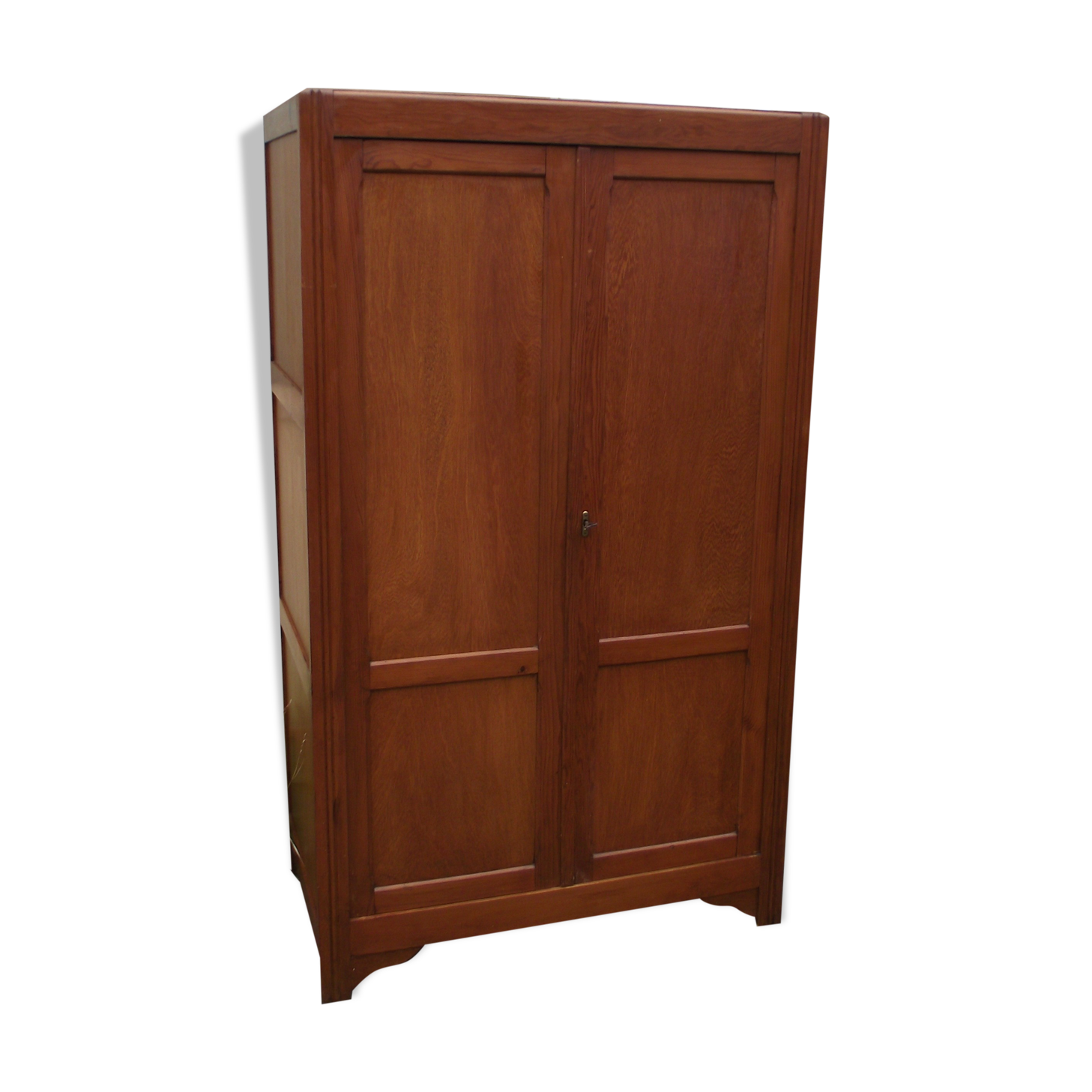 Parisian wardrobe from the 50s.