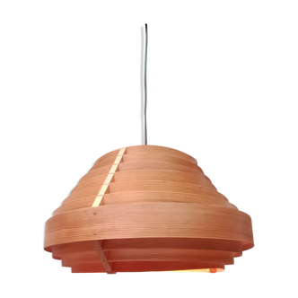 Hanging wood slats