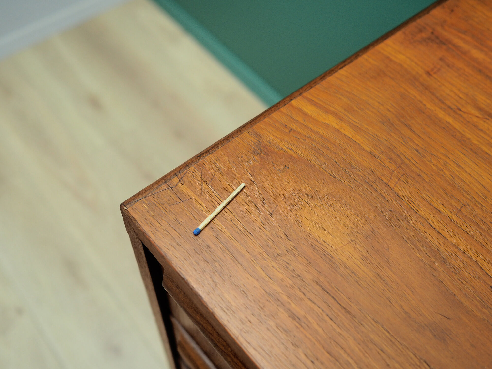 Commode en teck vintage osakeyhito 60/70