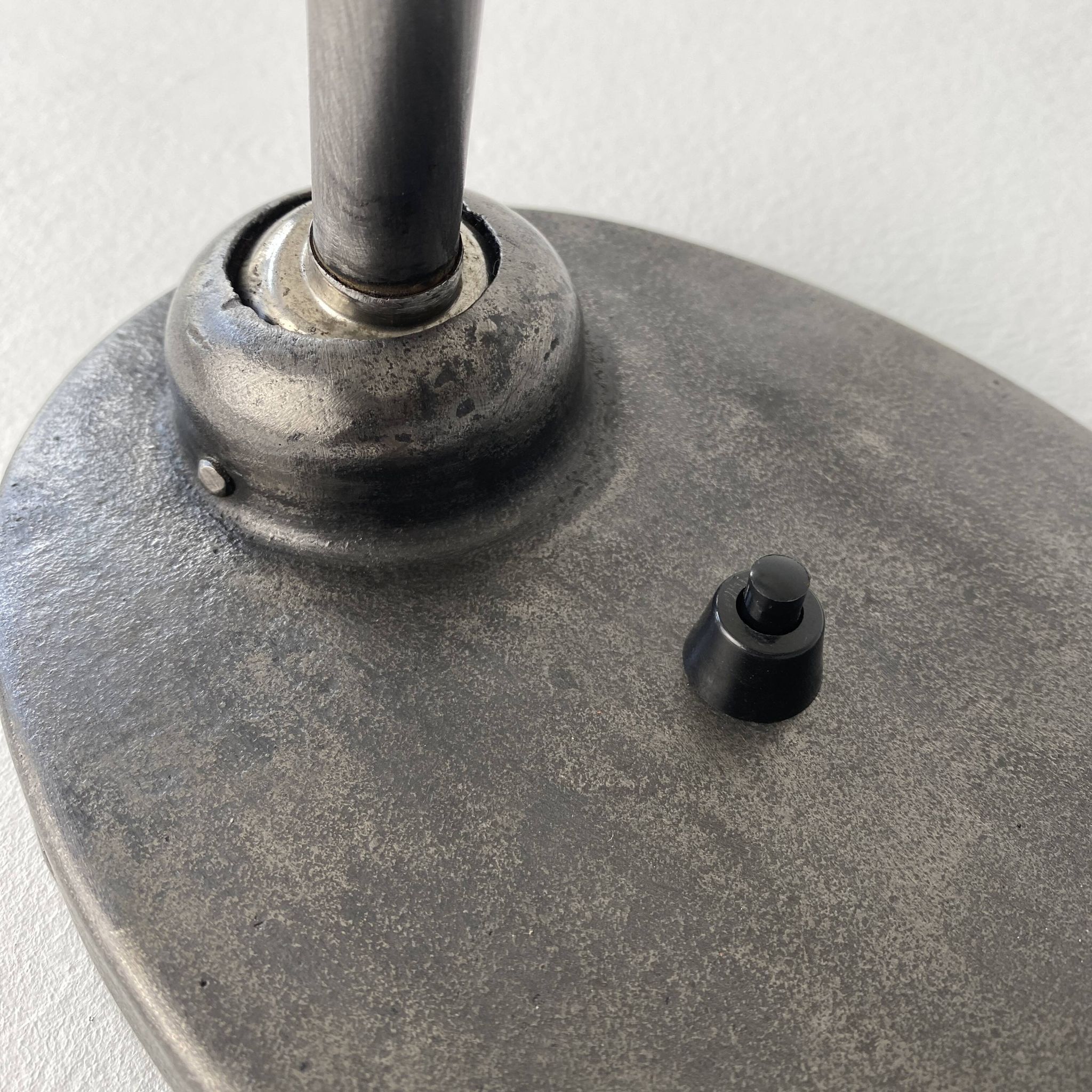 Ancienne lampe de bureau Bauhaus « Bur » modèle 2700
