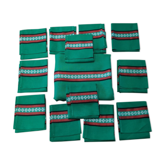 Basque green tablecloth and its 12 napkins