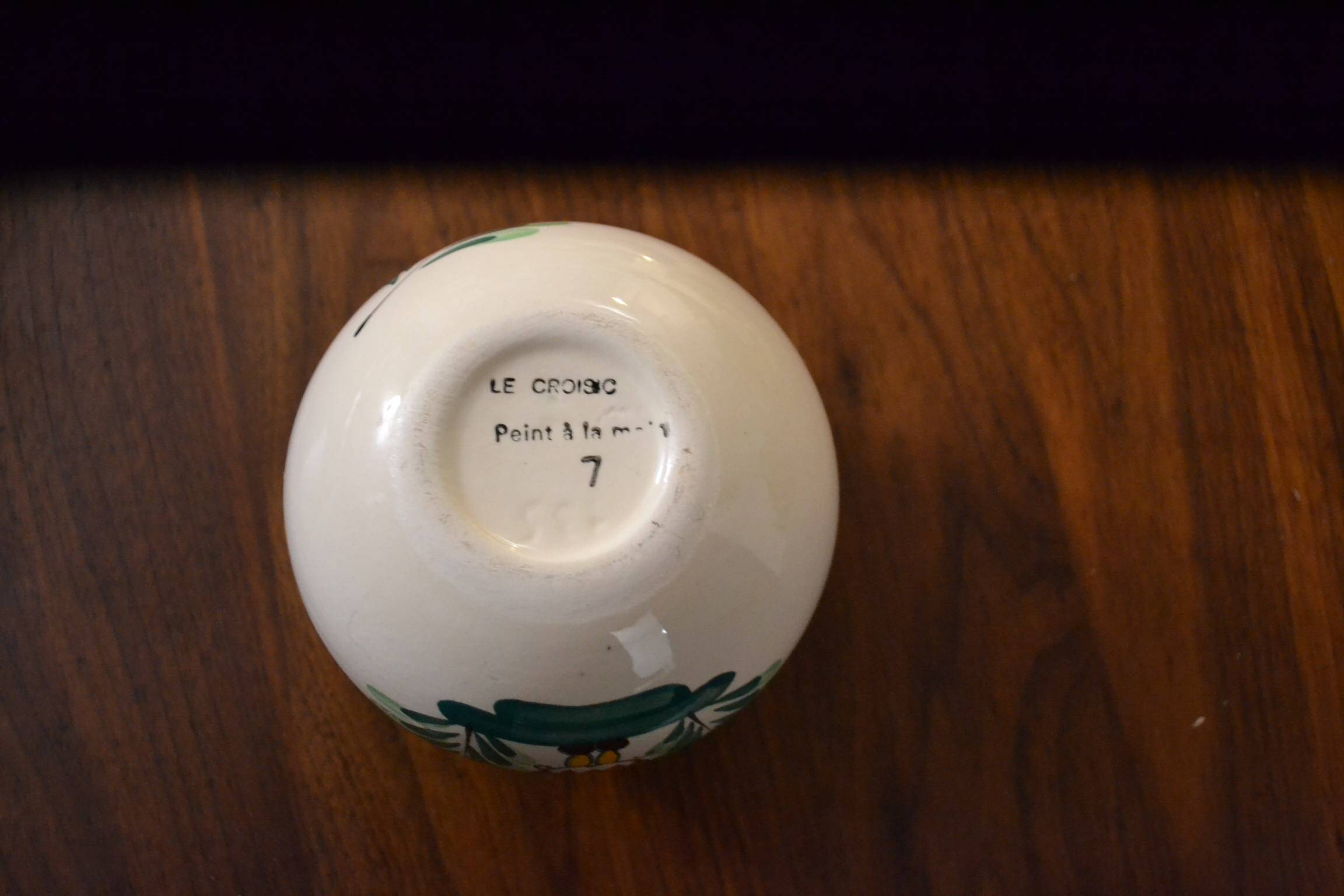 Round vase with flowers Le Croisic