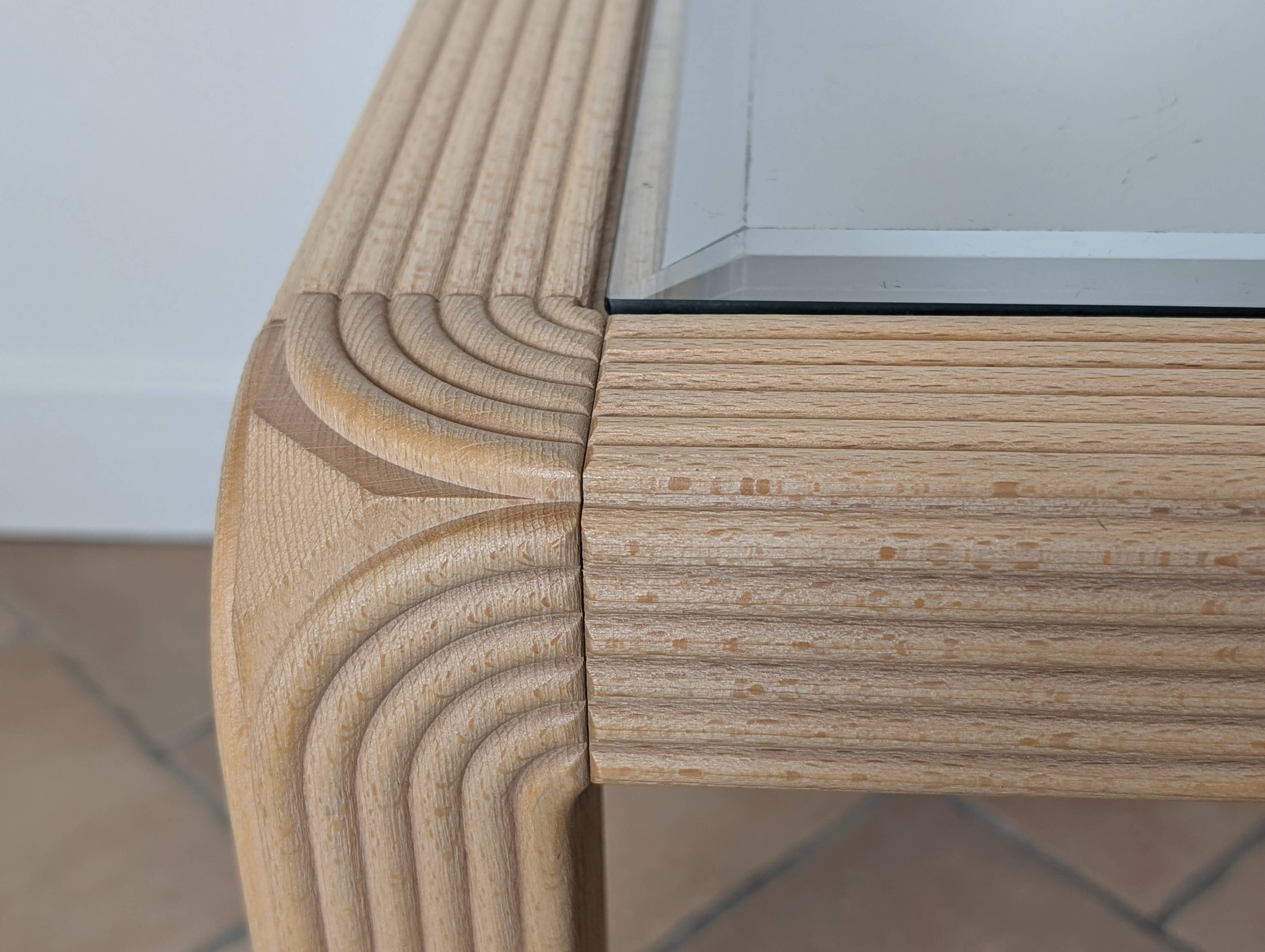 Coffee table / side table