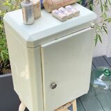 Vintage metal medicine cabinet