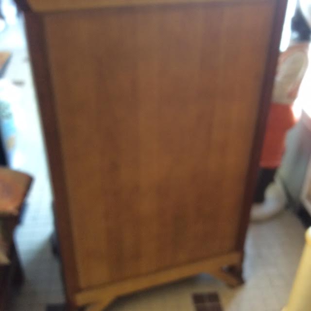 Meuble chiffonnier en merisier