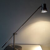 Desk lamp