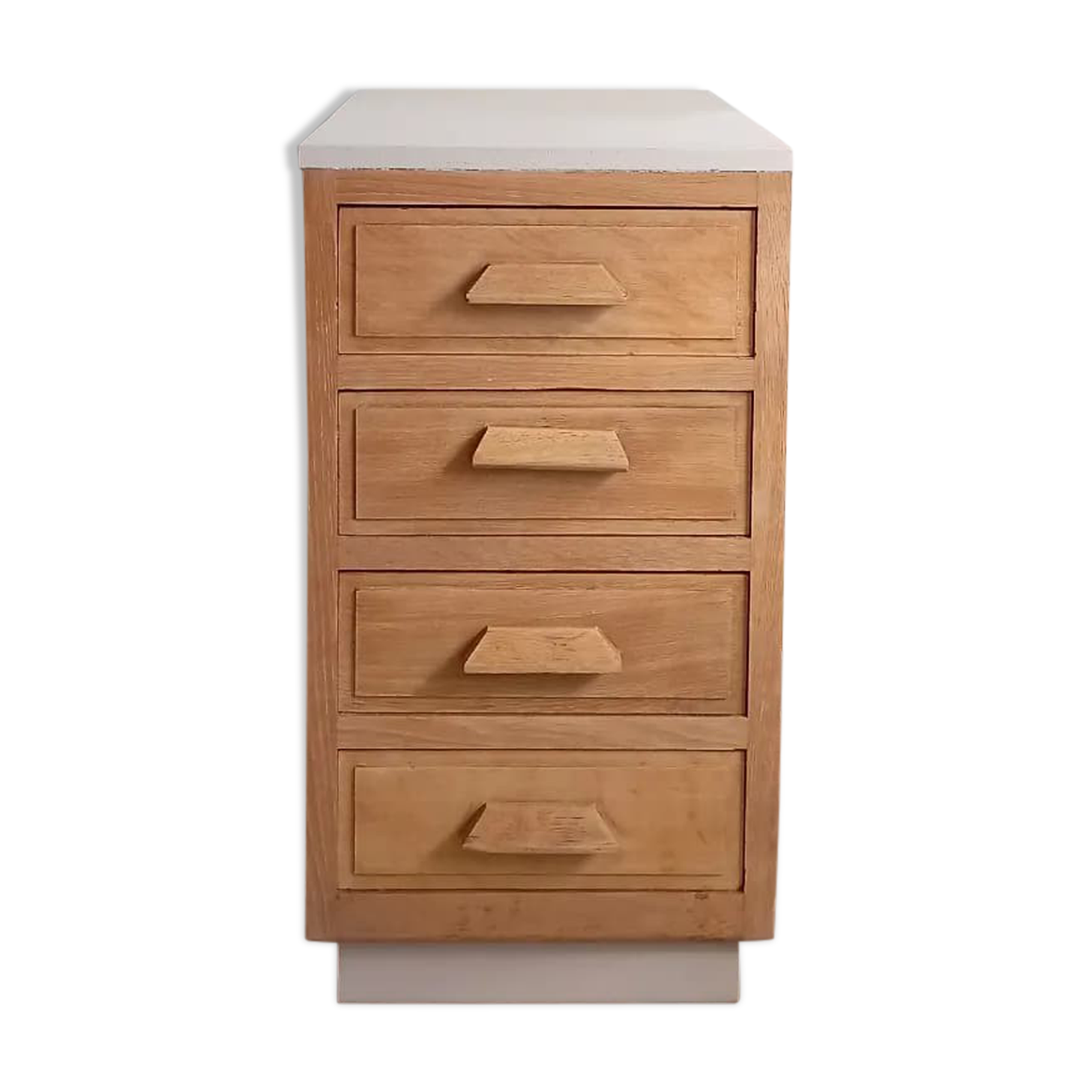 Commode furniture by trade