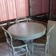Table ronde & 3 chaises