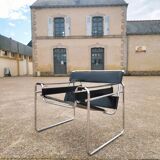 B3 Wassily armchair by Marcel Breuer design