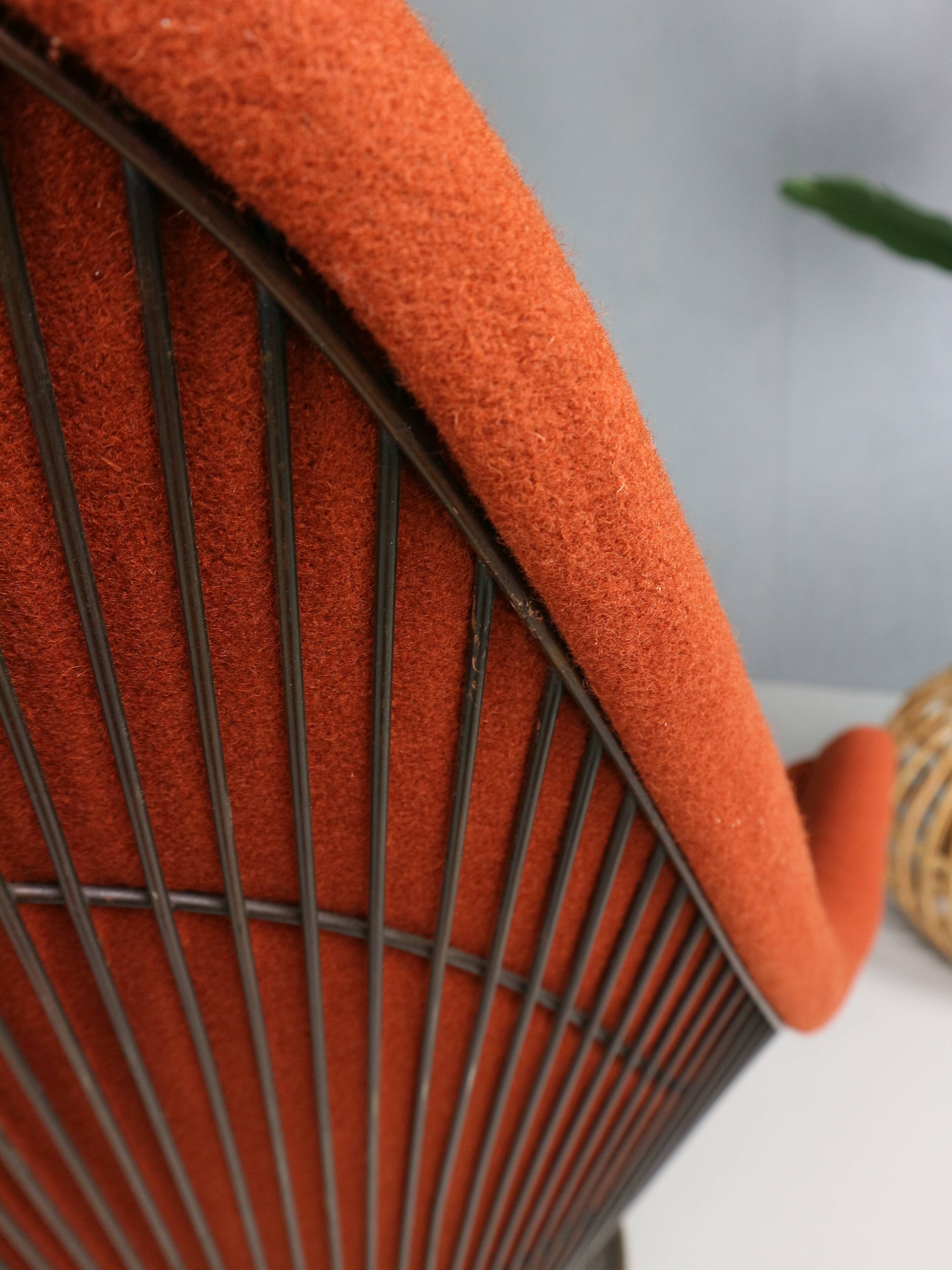 Early bronze lounge chair by Warren Platner for Knoll 1960s in rust red