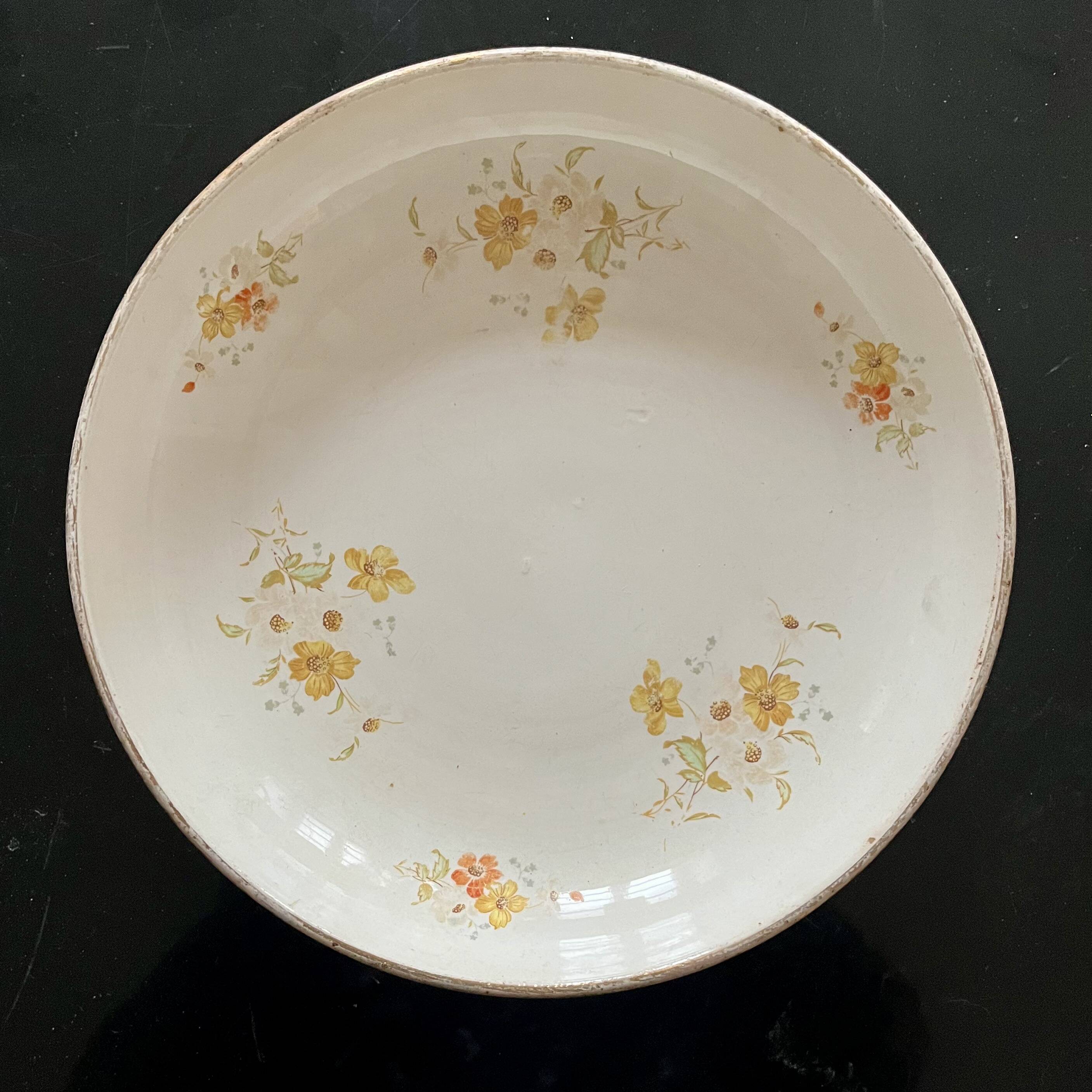 Longwy serving dish