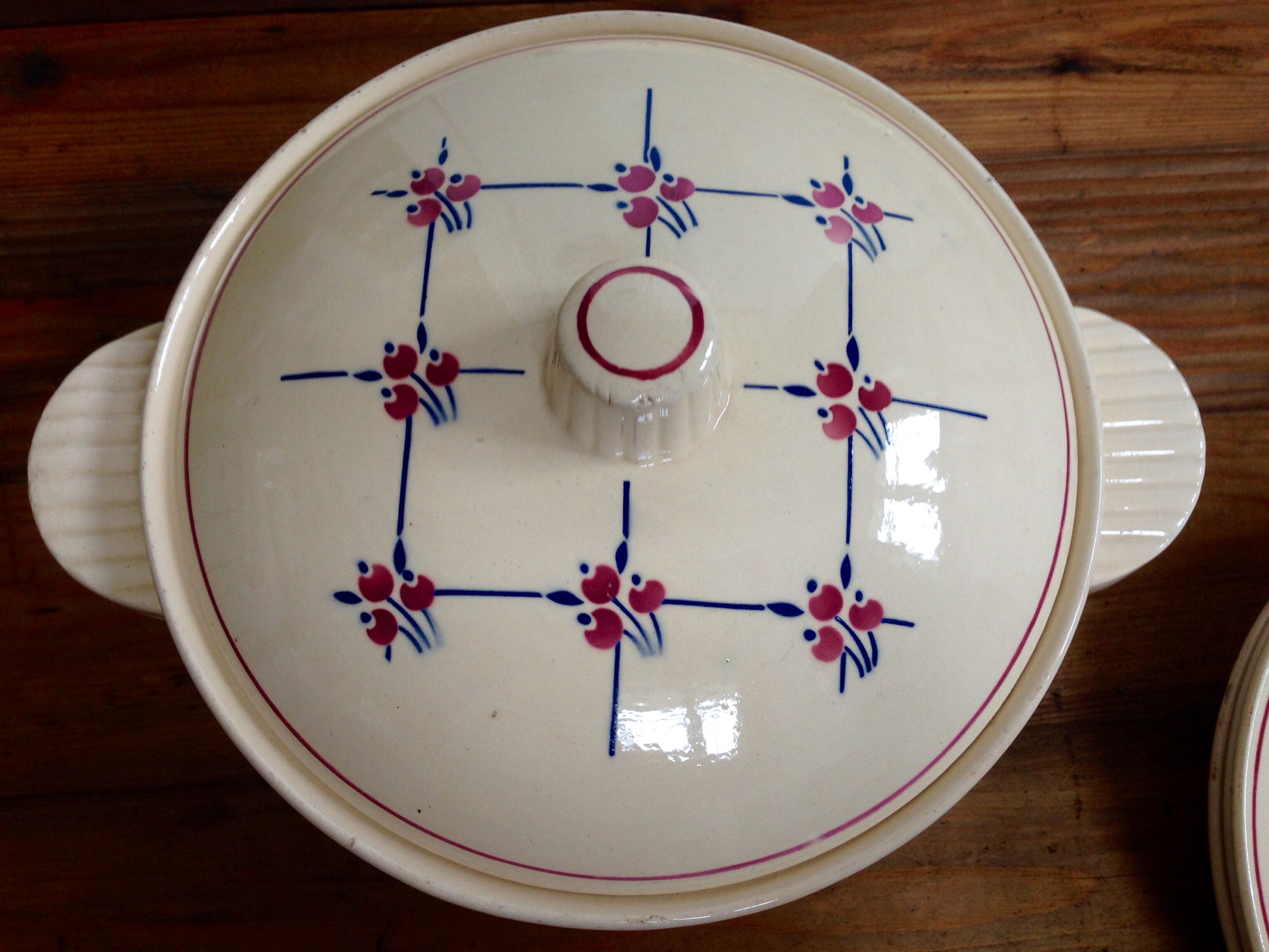 Soup plates and tureen Badonviller model Normandy circa 1940